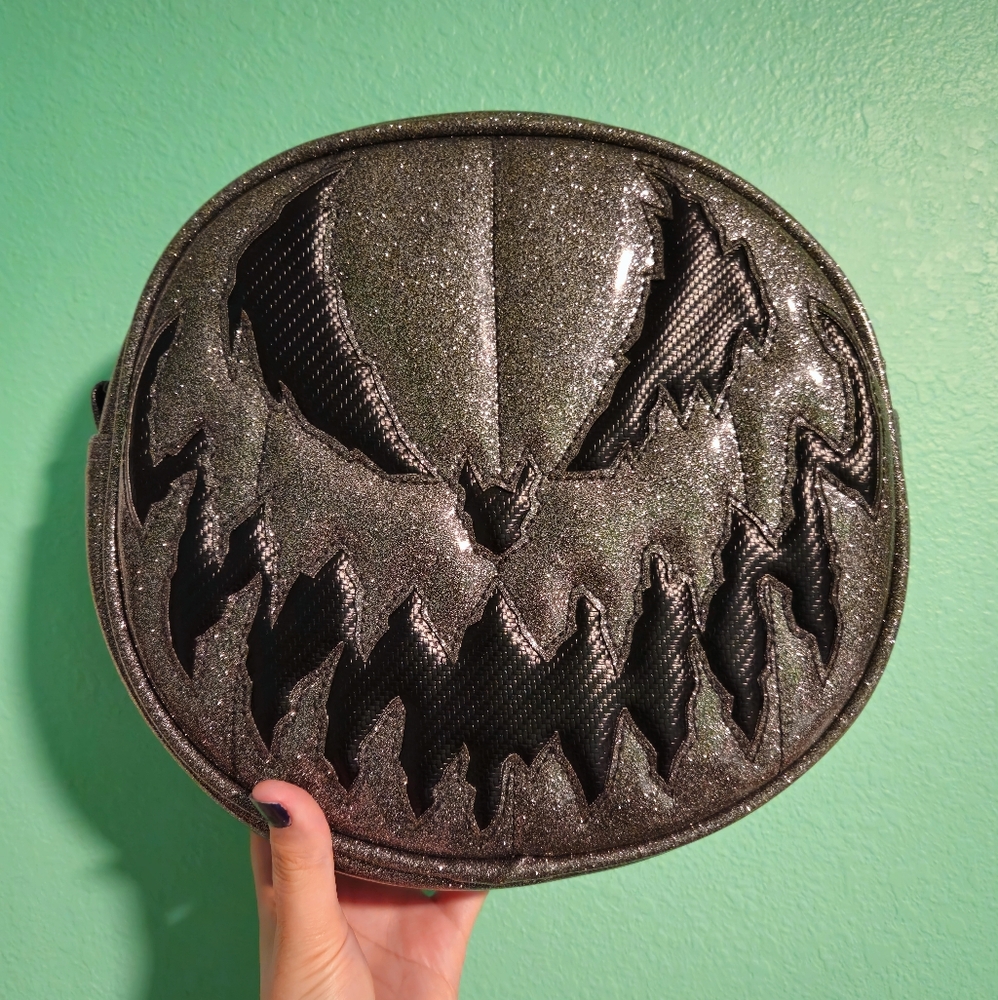 Love Pain and Stitches